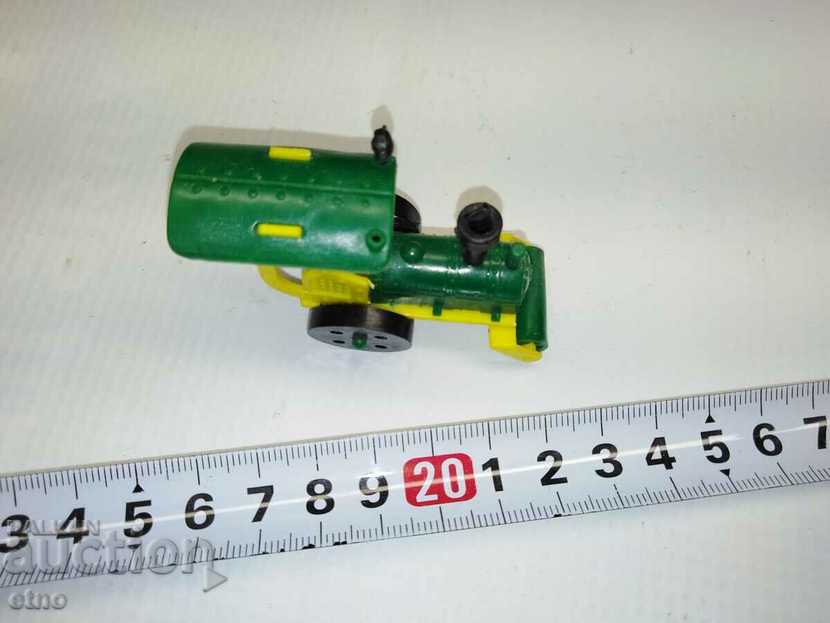 1985, KINDER TOY ROLLER - 5 1985, KINDER TOY ROLLER - 5