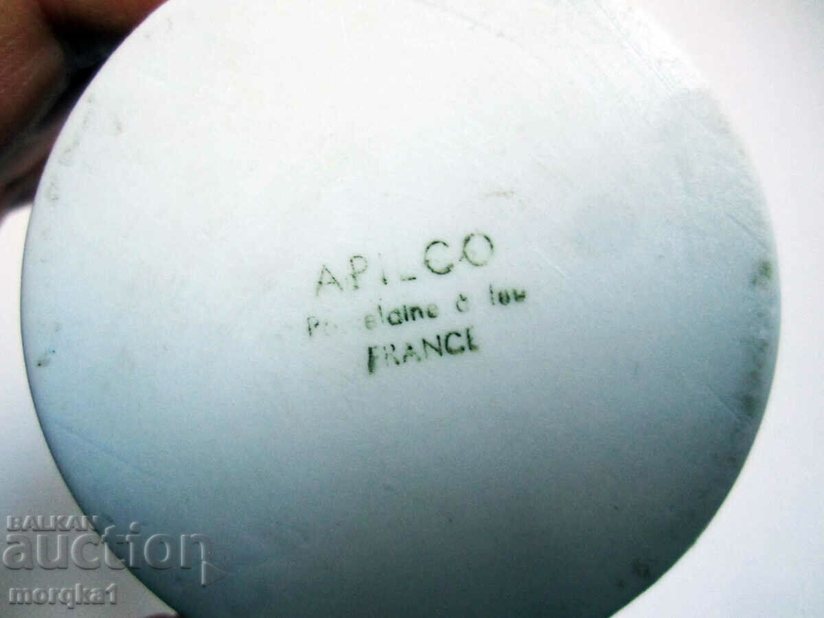 Auction Porcelain French, porcelain vintage dish APILCO Auction Porcelain French, porcelain vintage dish APILCO