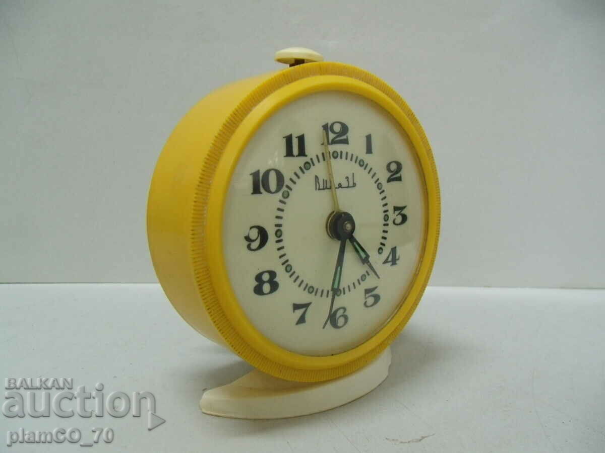 Auction № * 6155 old clock "Knight" Auction № * 6155 old clock "Knight"