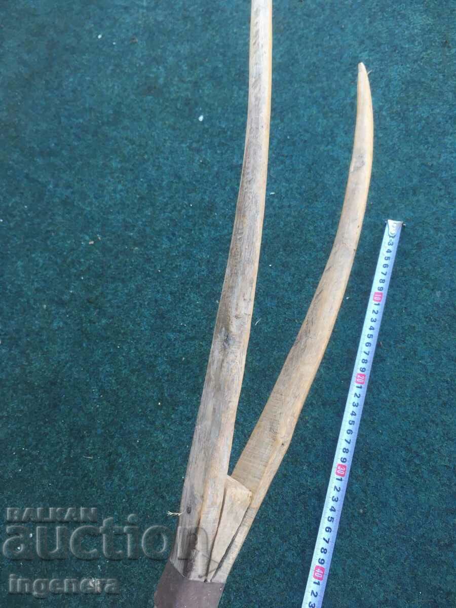 Auction VILLA TREE PIPE INSCRIPTIONS ANCIENT TOOL Auction VILLA TREE PIPE INSCRIPTIONS ANCIENT TOOL