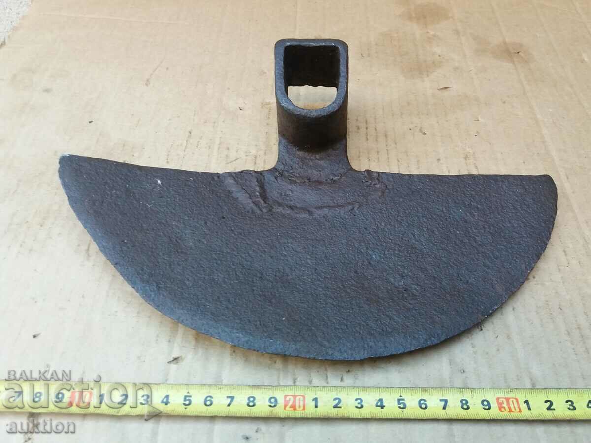 Delivery of WROUGHT REVIVAL MASSIVE HOOK Delivery of WROUGHT REVIVAL MASSIVE HOOK