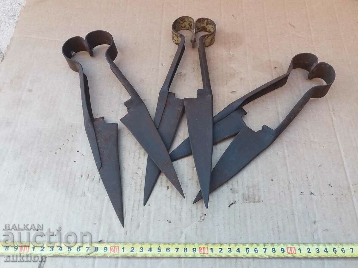 SET OF THREE FORGED REVIVAL SHEARS FOR SHEEP with price 9.99 BGN | € 5.11 SET OF THREE FORGED REVIVAL SHEARS FOR SHEEP with price 9.99 BGN | € 5.11