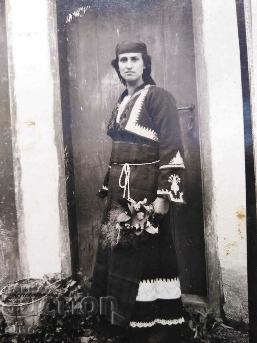 1942 ROYAL PHOTO-RHODOPE COSTUME with price 15.00 BGN | € 7.67 1942 ROYAL PHOTO-RHODOPE COSTUME with price 15.00 BGN | € 7.67