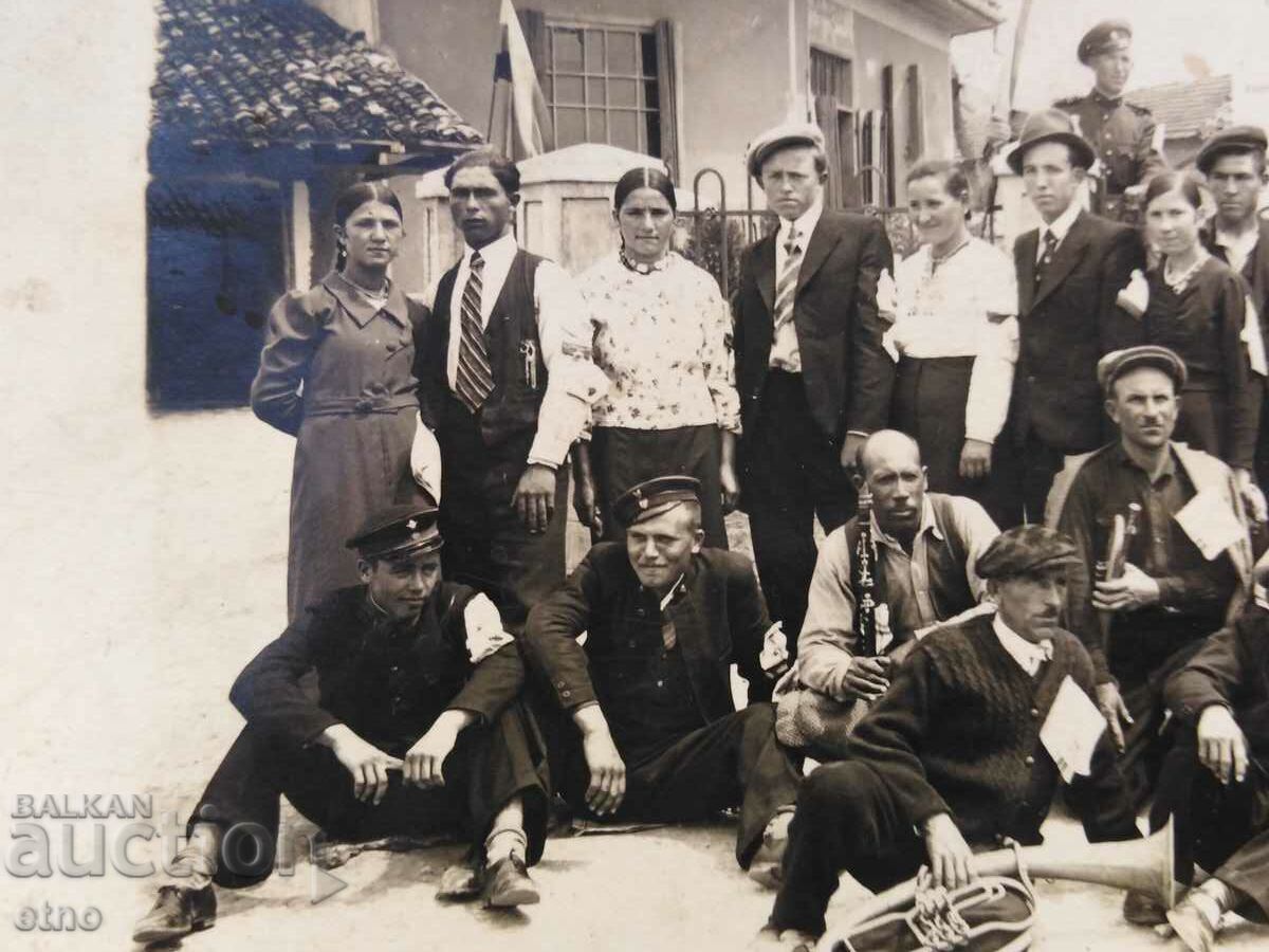 Delivery of S. BELYAKOVETS, VELIKO TARNOVO, ROYAL PHOTO - ORCHESTRA, MONUMENT Delivery of S. BELYAKOVETS, VELIKO TARNOVO, ROYAL PHOTO - ORCHESTRA, MONUMENT