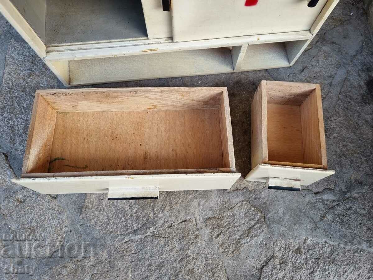 Old medical kit - 7 Old medical kit - 7