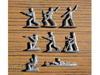 лот комплект от осем стари оловни войници военни фигурки
