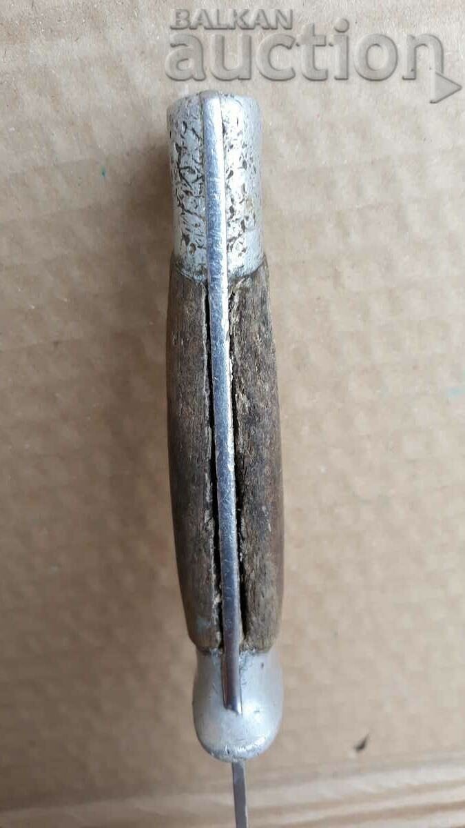 ancient youth knife, wooden handle, fender type - 5