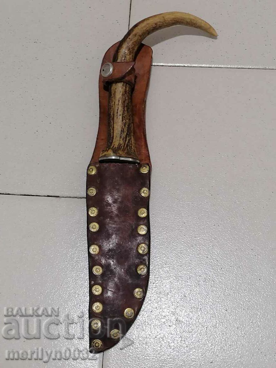 Hunting knife with a cane with a deer horn handle with price 70.00 BGN | € 35.79 Hunting knife with a cane with a deer horn handle with price 70.00 BGN | € 35.79