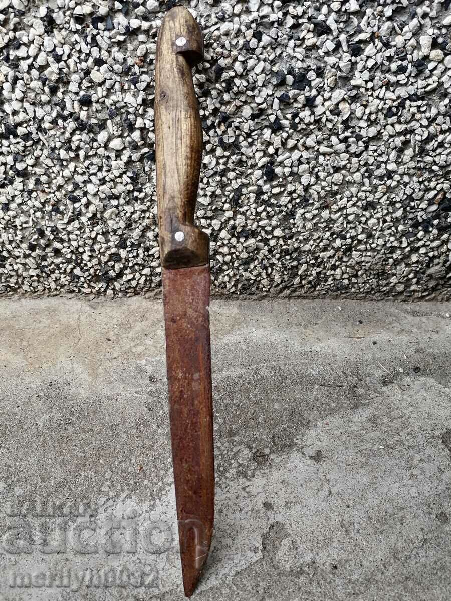 Old dagger blade knife with price 39.00 BGN | € 19.94 Old dagger blade knife with price 39.00 BGN | € 19.94