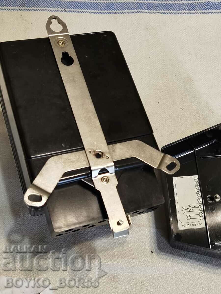 Delivery of Brand New Czech Appliance Clock Current Relay