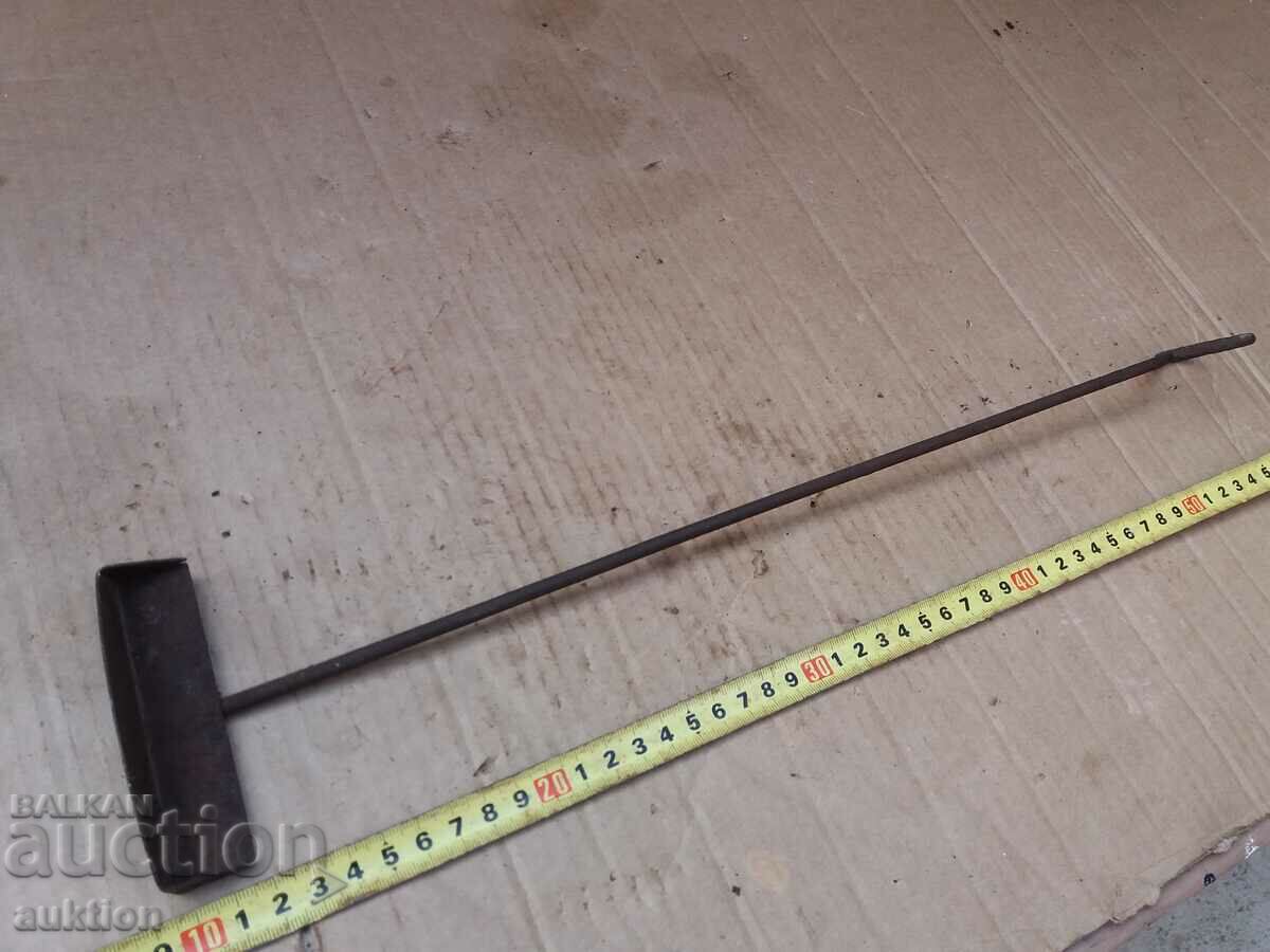 SHOVEL, FIREPLACE TOOL with price 2.99 BGN | € 1.53 SHOVEL, FIREPLACE TOOL with price 2.99 BGN | € 1.53