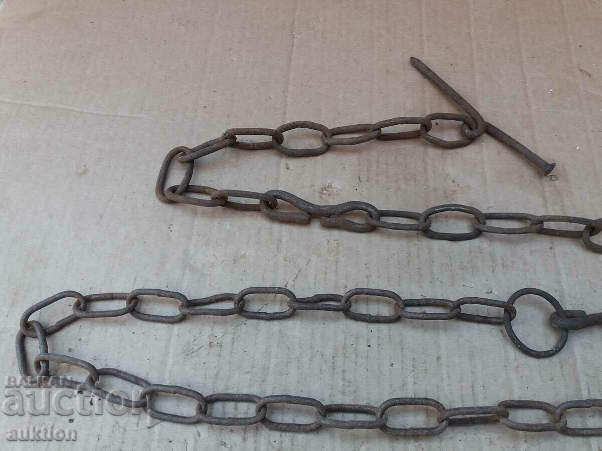 Delivery of OLD BIG CHAIN WROUGHT IRON Delivery of OLD BIG CHAIN WROUGHT IRON