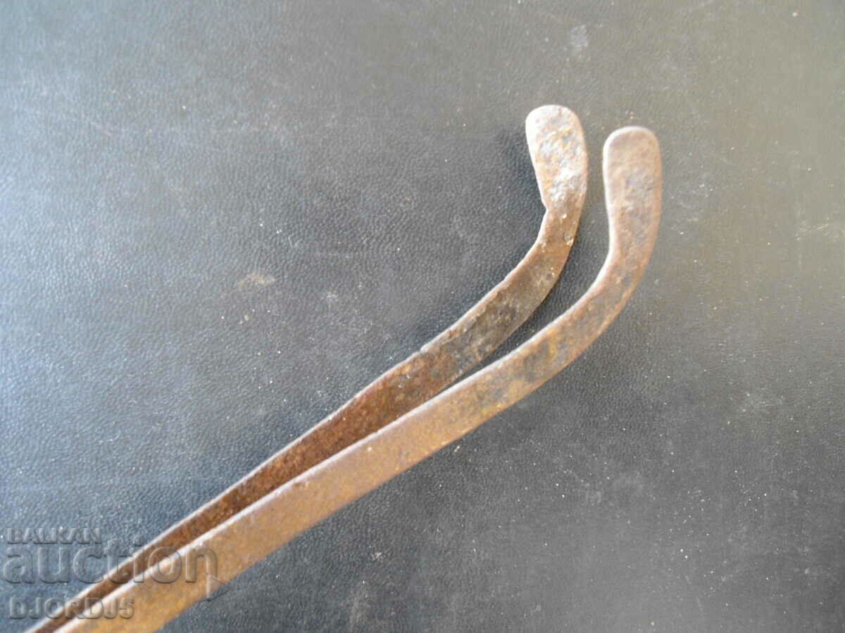 Old Masha, Dilav with price 4.00 BGN | € 2.05 Old Masha, Dilav with price 4.00 BGN | € 2.05