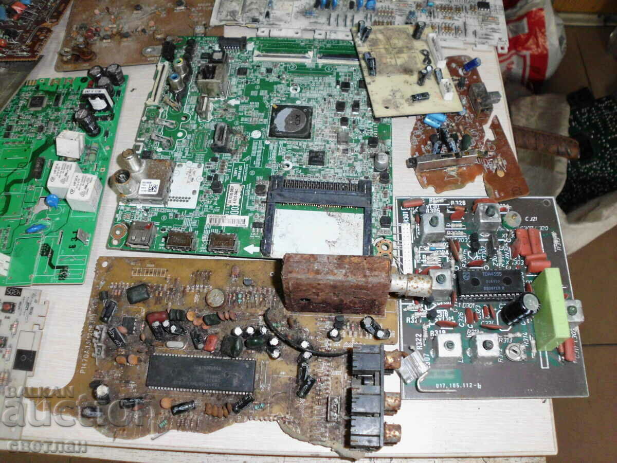 Auction BIG LOT SCRAP - GOLD Auction BIG LOT SCRAP - GOLD