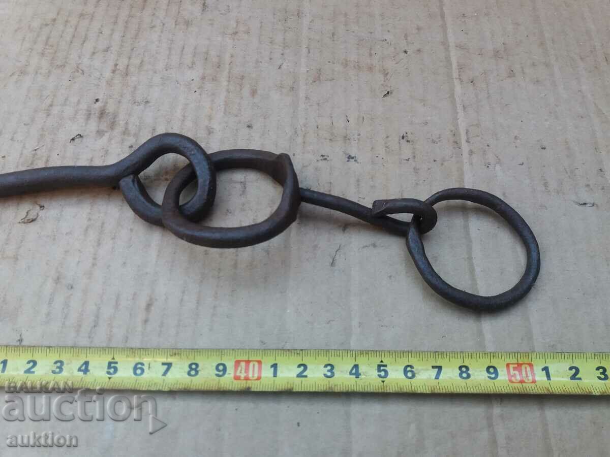 Παράδοση ΠΑΛΙΑ ΣΦΗΝΑ ΓΙΑ ΔΕΣΗ ΖΩΩΝ Παράδοση ΠΑΛΙΑ ΣΦΗΝΑ ΓΙΑ ΔΕΣΗ ΖΩΩΝ