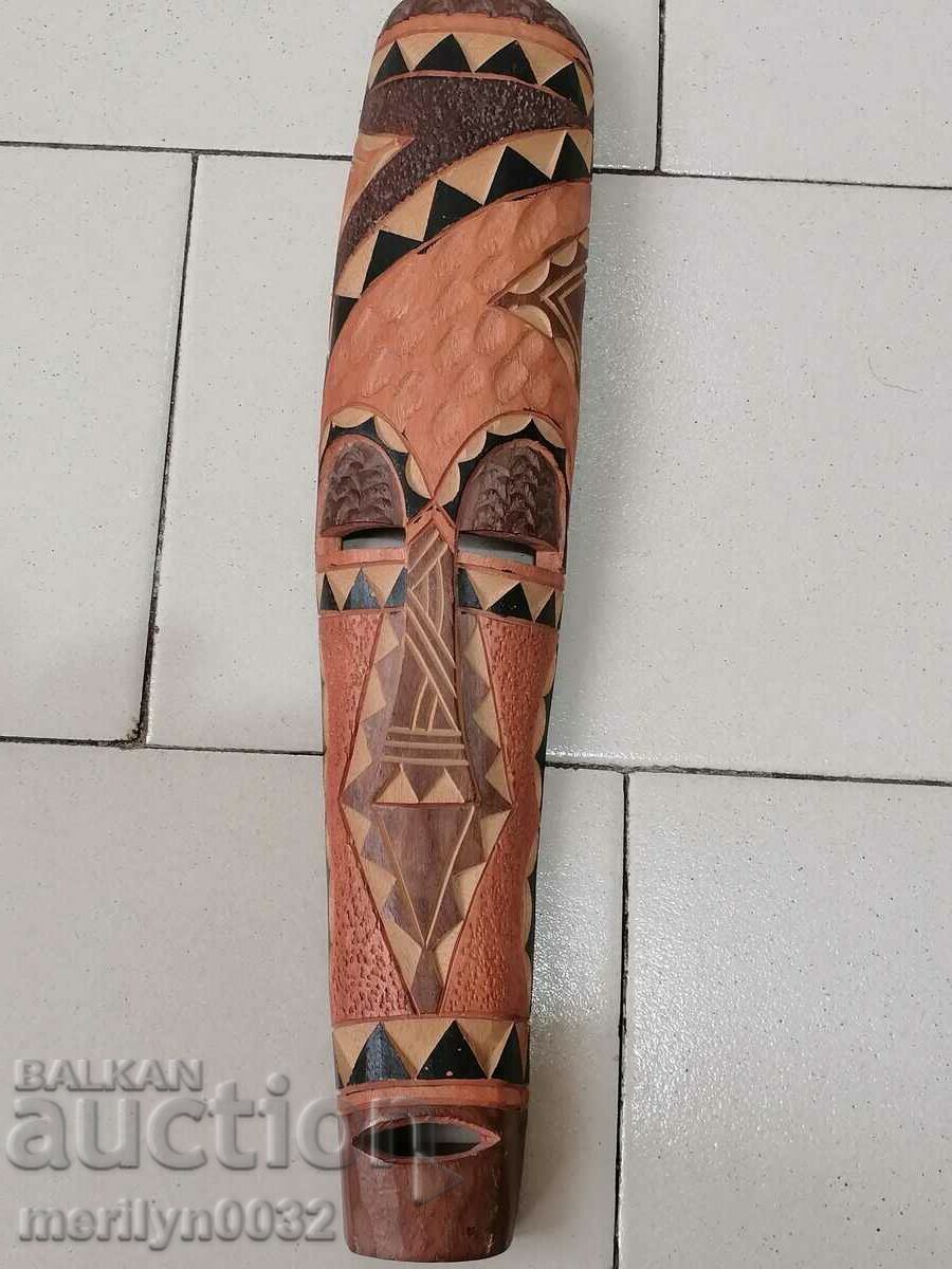 Old African mask carving interior beauty - 5 Old African mask carving interior beauty - 5