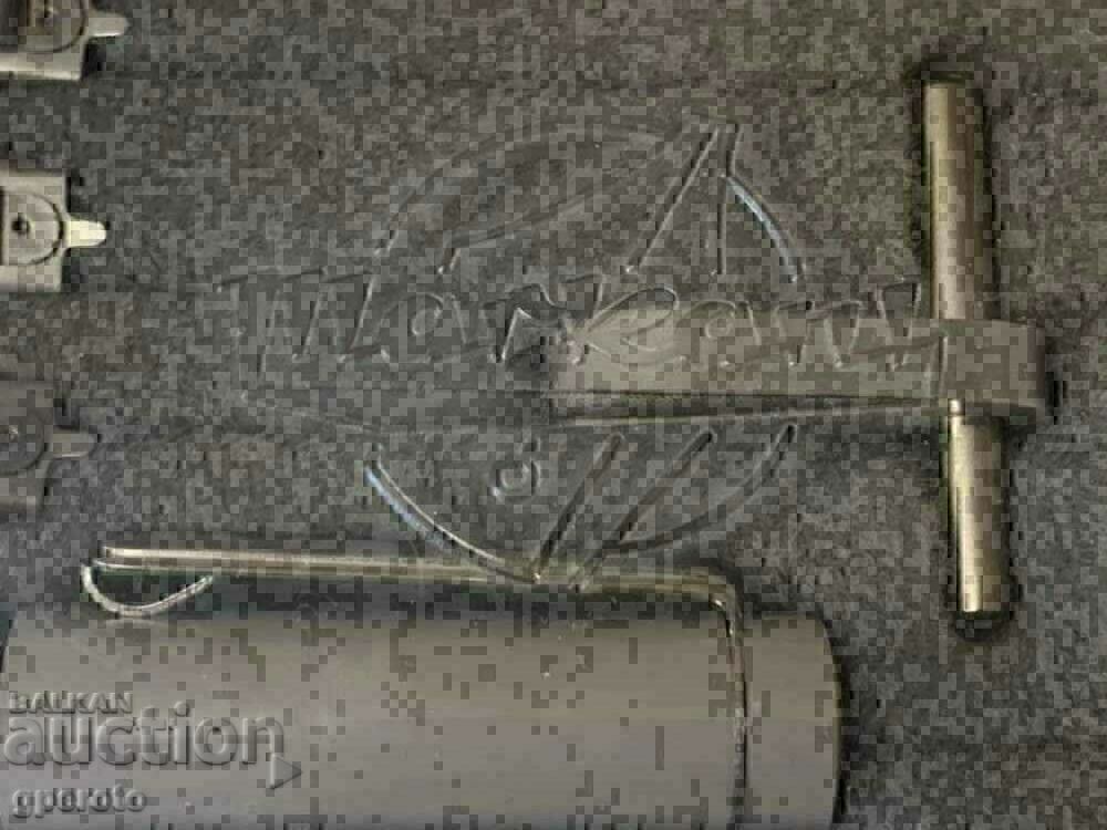 Delivery of German drawing tool - Markant Delivery of German drawing tool - Markant