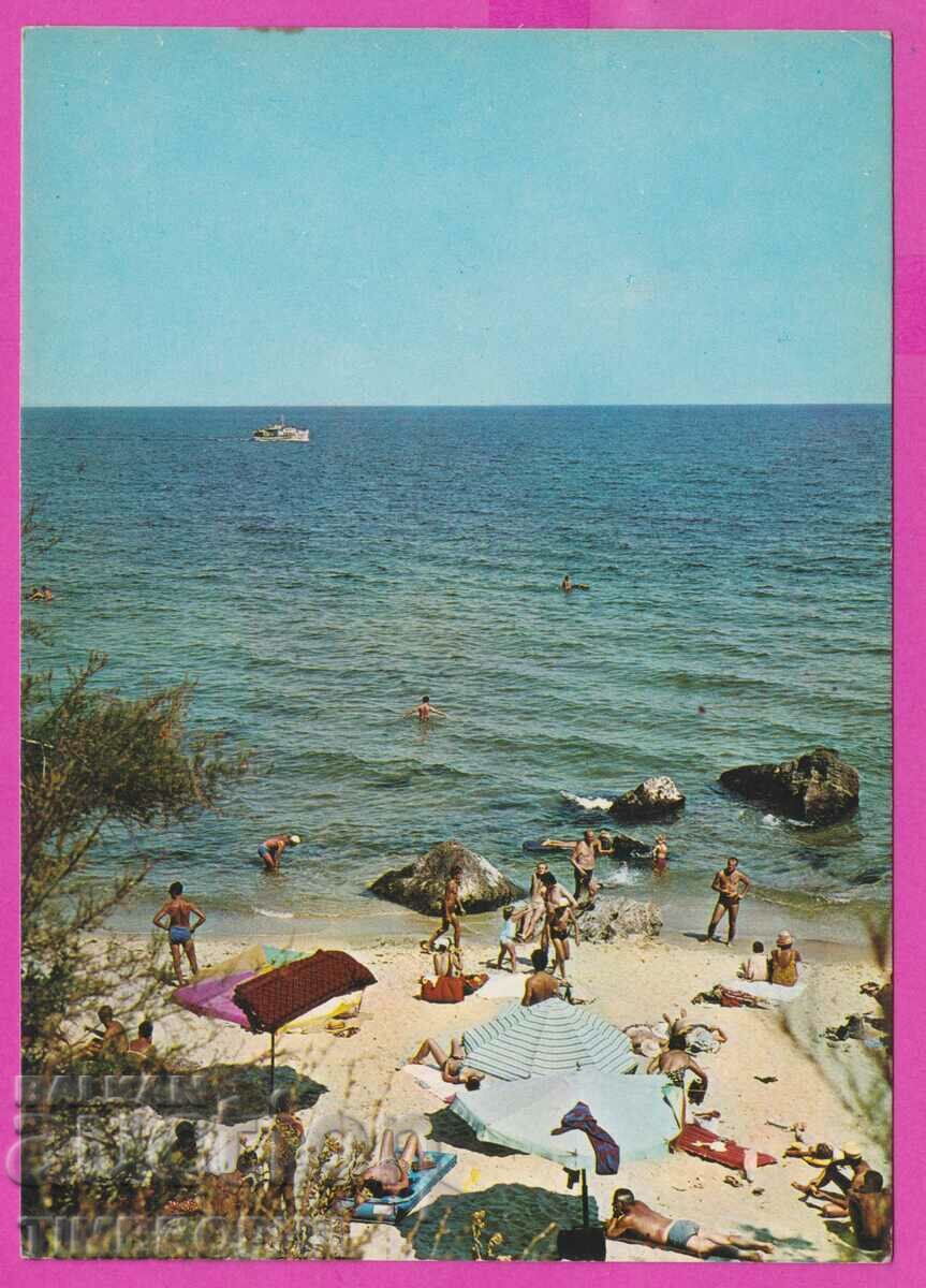 273849 / ВАРНА курорт ДРУЖБА плажът 1970 България картичка