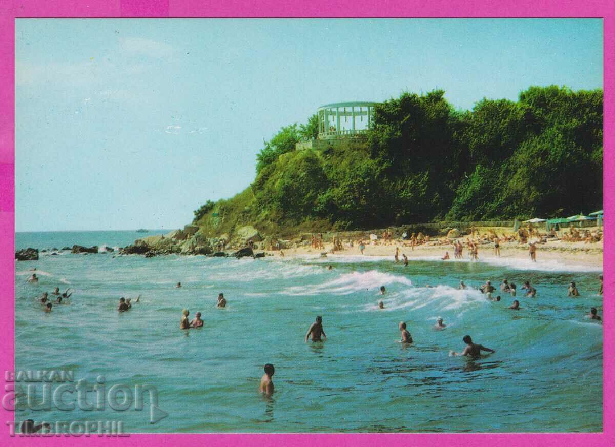273871 / Resort FRIENDSHIP The beach conectioner 1974 Bulgaria card