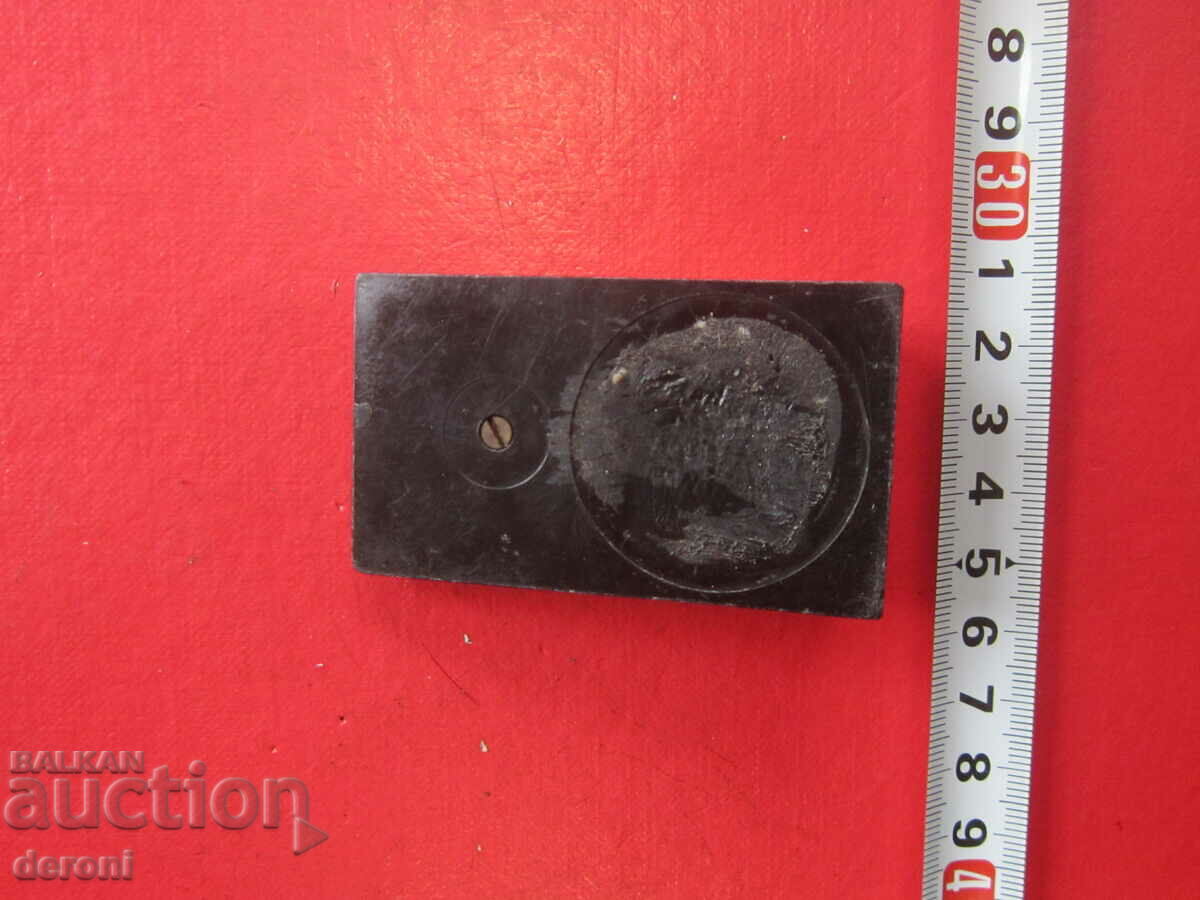 Немски термометър с календар с цена 10.00 лв. | € 5.11 Немски термометър с календар с цена 10.00 лв. | € 5.11