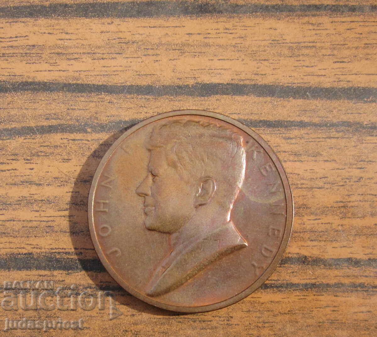 official old American Kennedy Medal 1961 with price 20.00 BGN | € 10.23 official old American Kennedy Medal 1961 with price 20.00 BGN | € 10.23
