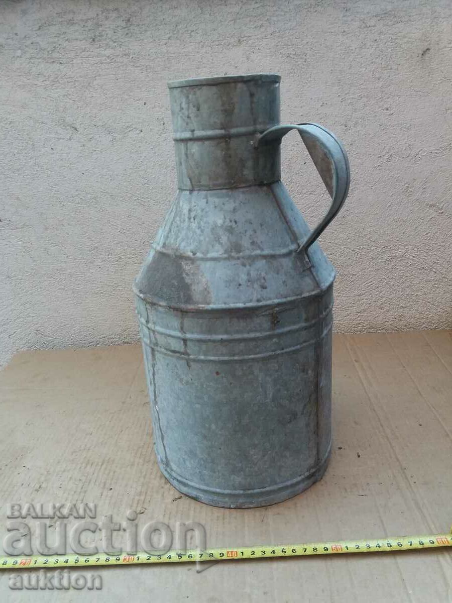 SOLID METAL REVIVAL GUM FOR MILK 8 LITERS with price 11.99 BGN | € 6.13 SOLID METAL REVIVAL GUM FOR MILK 8 LITERS with price 11.99 BGN | € 6.13