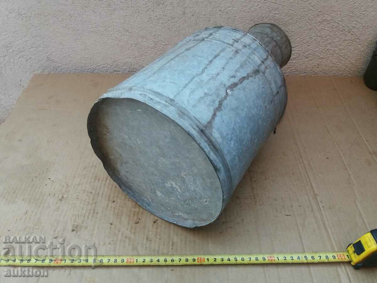 Delivery of SOLID METAL REVIVAL GUM FOR MILK 8 LITERS Delivery of SOLID METAL REVIVAL GUM FOR MILK 8 LITERS