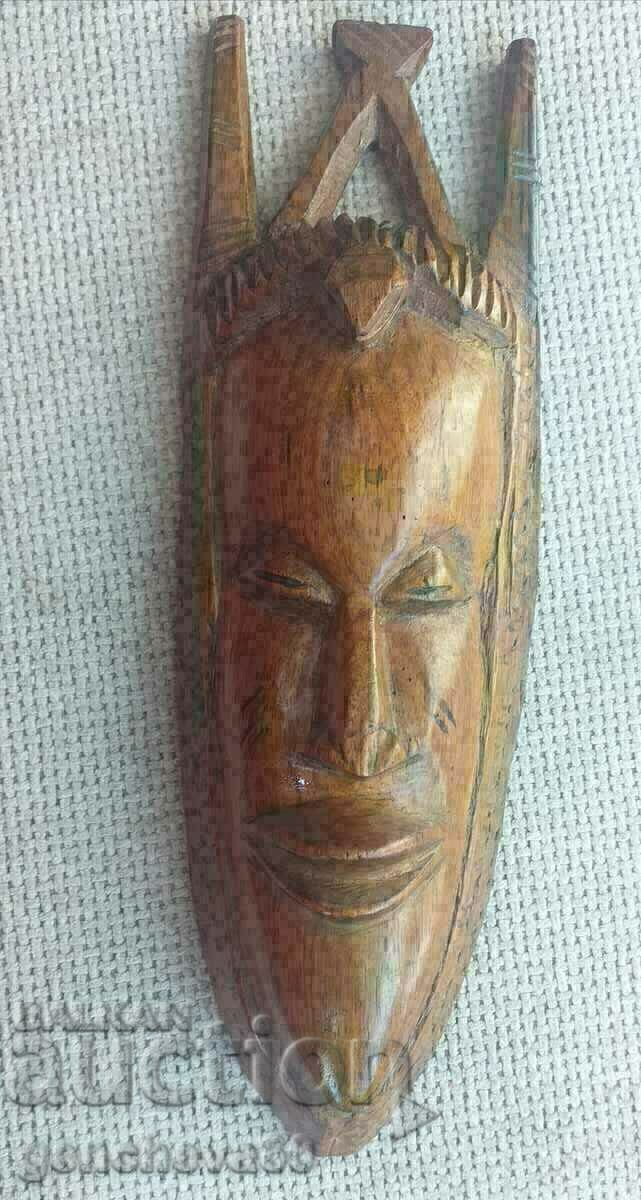 Large African Wall/Ebony Masks - 5 Large African Wall/Ebony Masks - 5