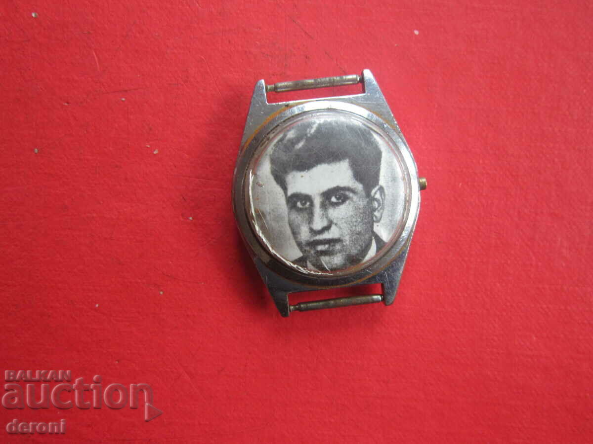 Delivery of Row box clock Delivery of Row box clock