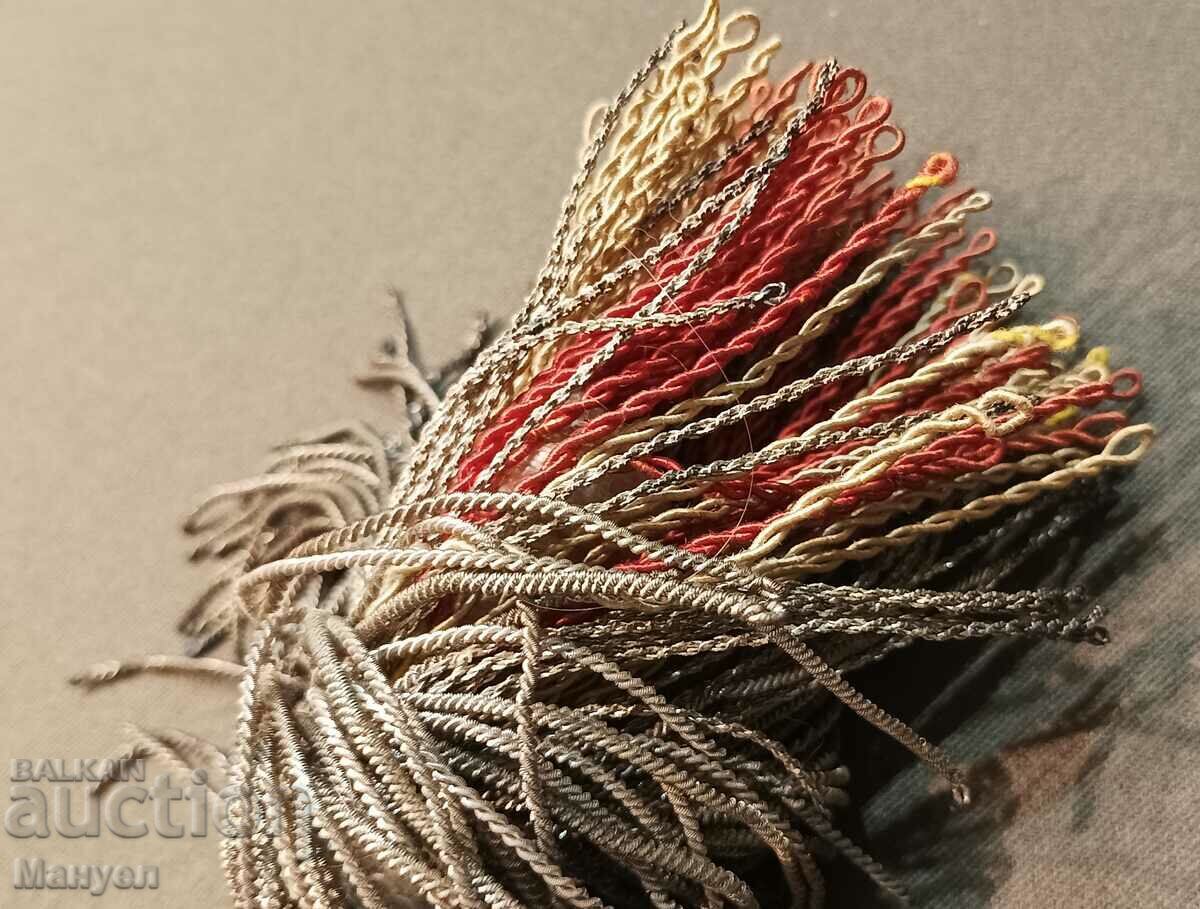 Аукцион Продавам стар царски офицерски темляк. Аукцион Продавам стар царски офицерски темляк.