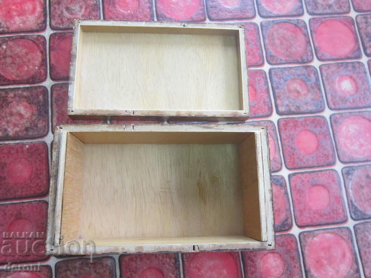 Delivery of Great wooden jewelry box Delivery of Great wooden jewelry box