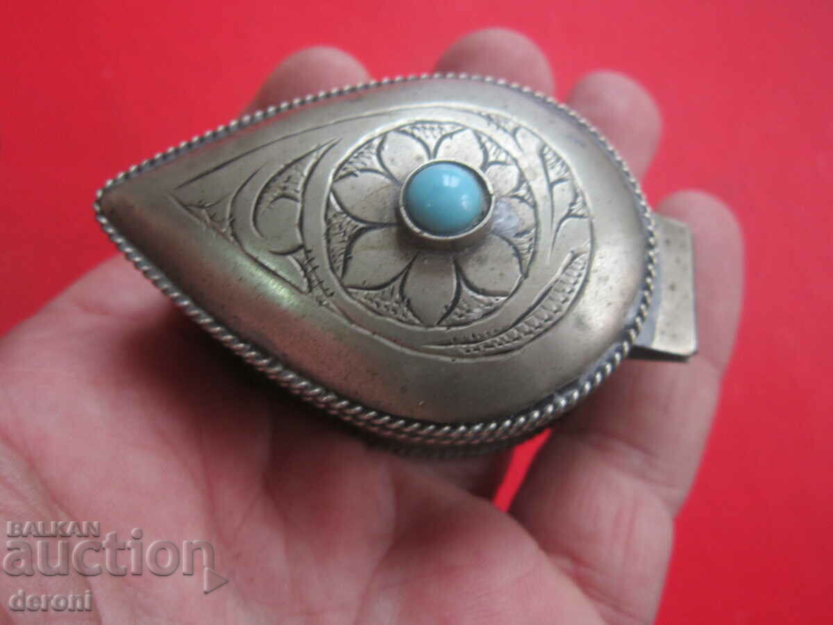 Antique engraved bronze box - 6