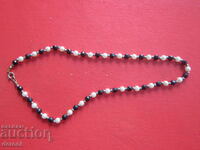 Necklace of pearls and necklaces