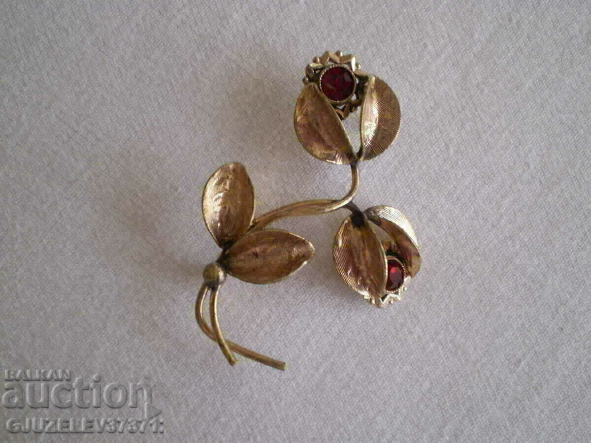 стара брошка цвете от дубле със червен кристал - 6