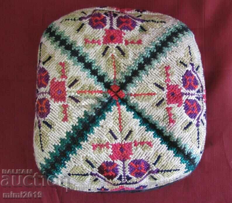 Vintage Islamic Hat - 5 Vintage Islamic Hat - 5