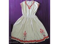 19th century Folk Art Women's Dress natural silk