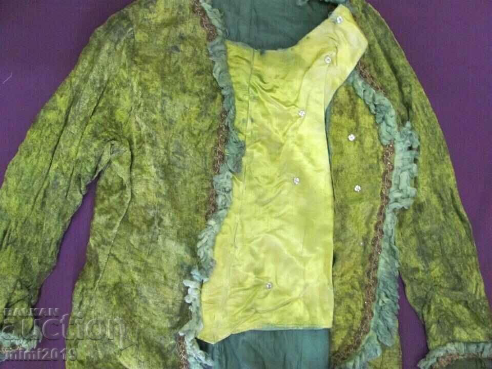 Auction 19th century Women's Outerwear tinsel and velvet Auction 19th century Women's Outerwear tinsel and velvet