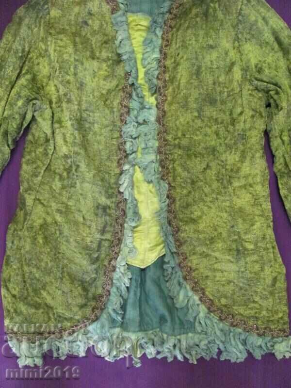 Delivery of 19th century Women's Outerwear tinsel and velvet Delivery of 19th century Women's Outerwear tinsel and velvet