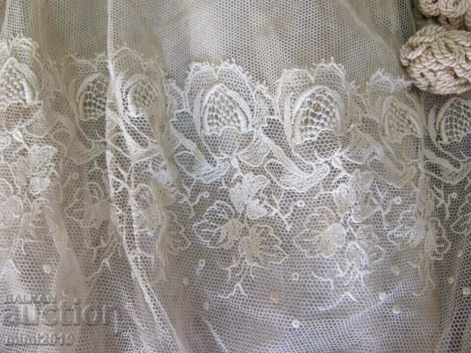 Delivery of 19th Century Victorian Style Lace Women's Shirt Delivery of 19th Century Victorian Style Lace Women's Shirt