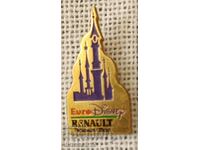 Badge. Renault. Euro Disney RENAULT. Auto Moto