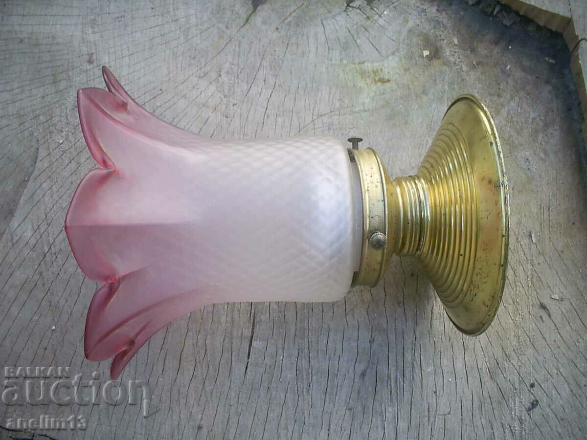 OLD CHILDREN'S CHAMPIONSHIP LAMP with price 95.00 BGN | € 48.57 OLD CHILDREN'S CHAMPIONSHIP LAMP with price 95.00 BGN | € 48.57