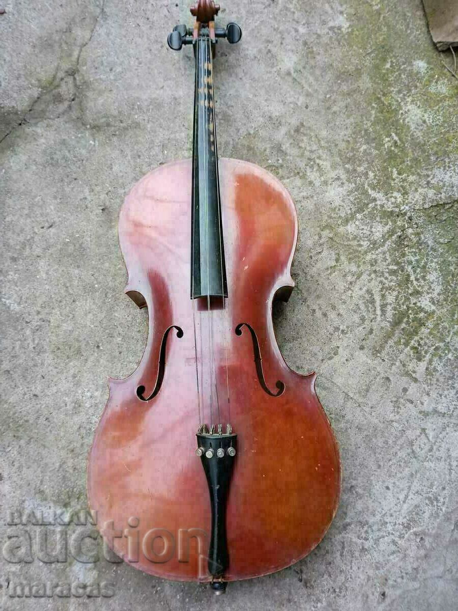 Old viola