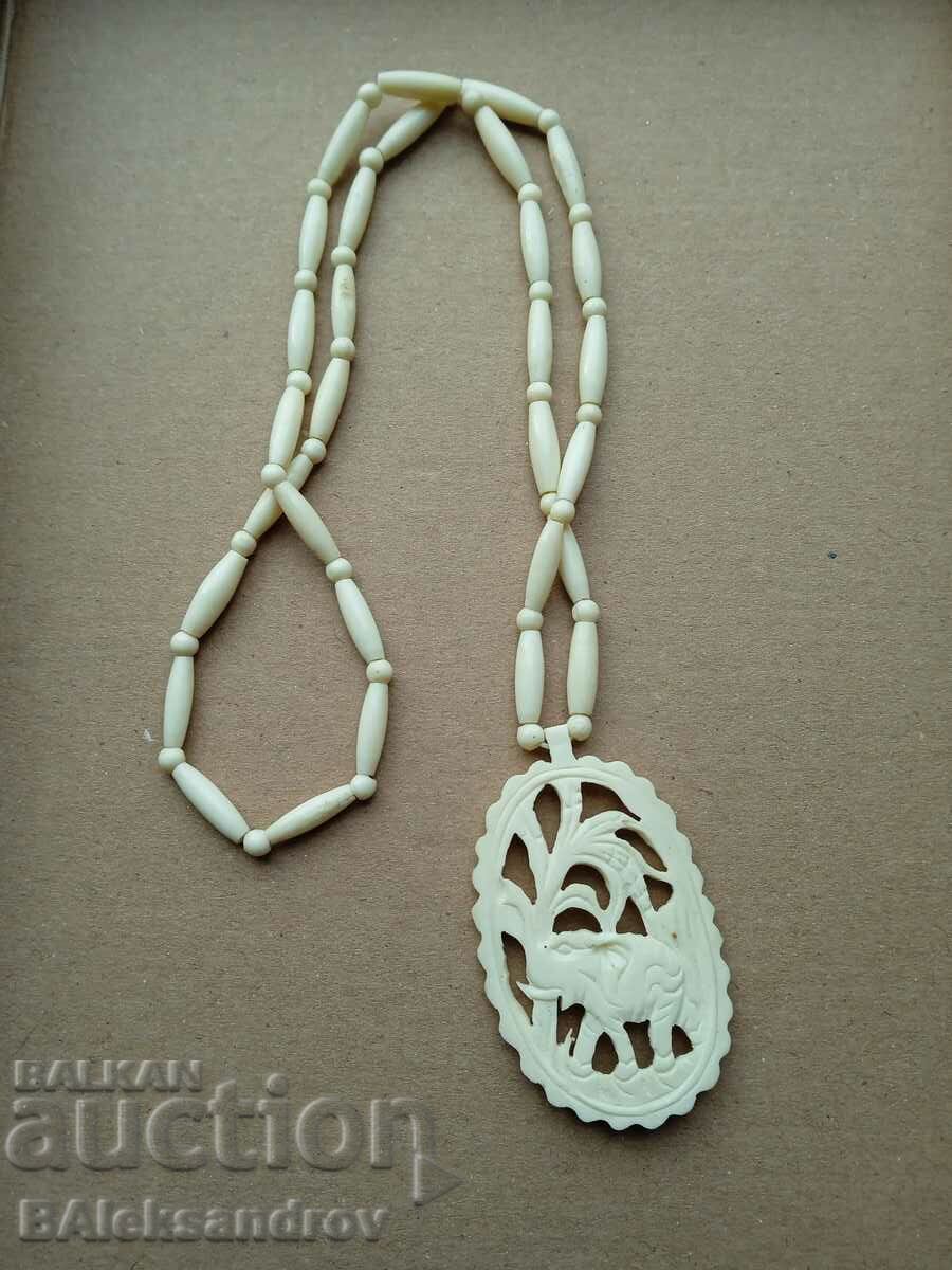 Bone necklace or imitation
