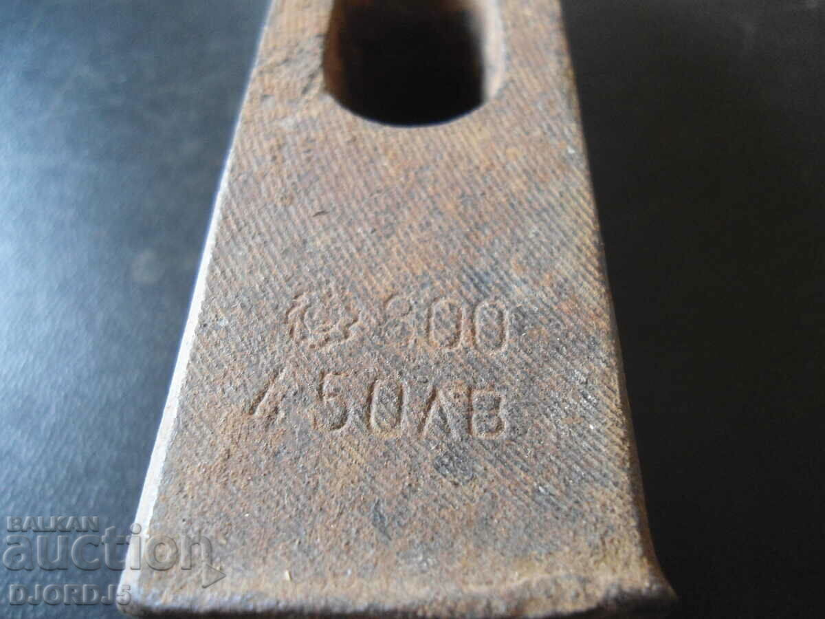 Old hammer, 0.850 kg, markings with price 6.00 BGN | € 3.07