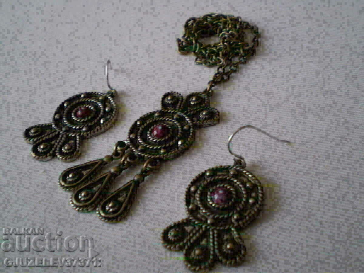 Auction Revival earrings and necklace Auction Revival earrings and necklace