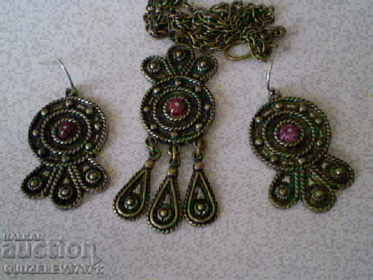 Revival earrings and necklace - 6 Revival earrings and necklace - 6