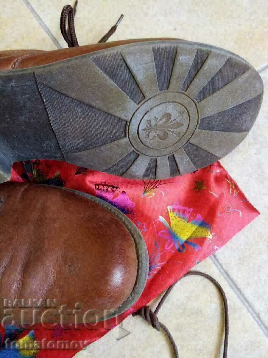 Auction  Women's lot