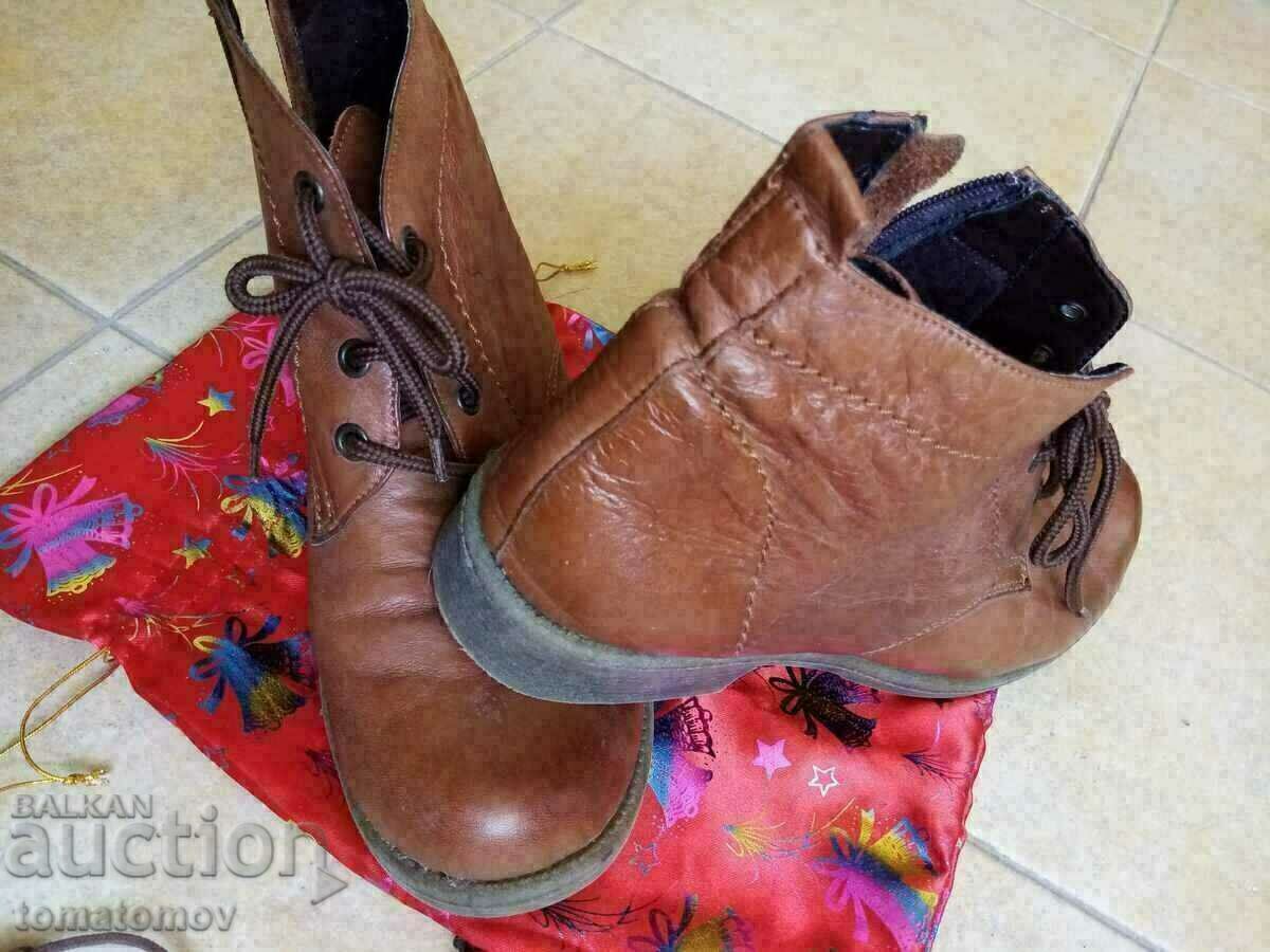 Delivery of Women's lot