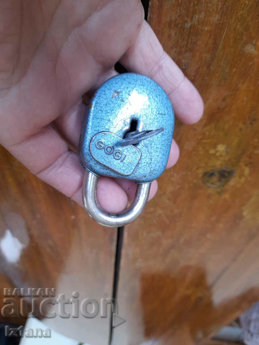 Old padlock Elzett Gogi with price 20.00 BGN | € 10.23 Old padlock Elzett Gogi with price 20.00 BGN | € 10.23
