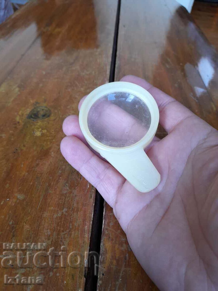 lupă vechi cu preț 20.00 BGN | € 10.23 lupă vechi cu preț 20.00 BGN | € 10.23